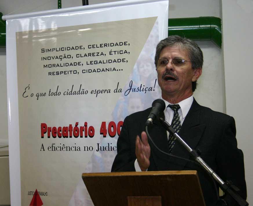 Juiz do TRT se aposenta (imagem 1)