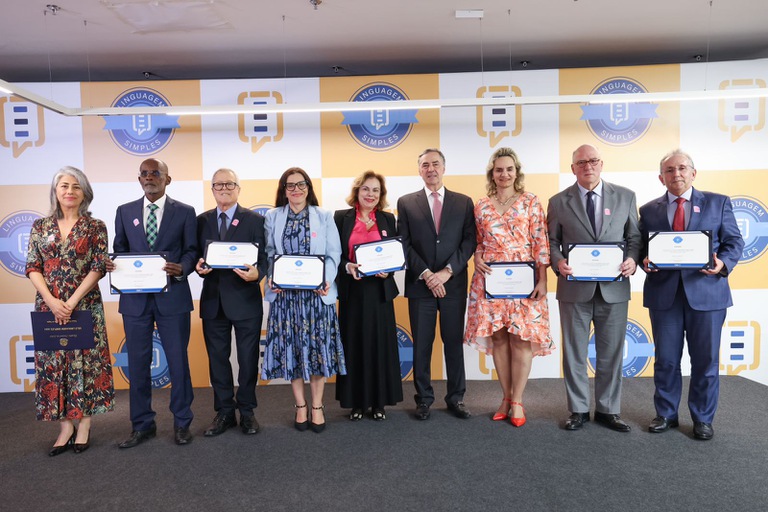 TRT-MG recebe selo do CNJ pelo uso da linguagem simples