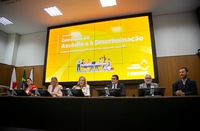 Palestra alerta para fatores de adoecimento no trabalho