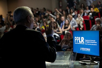 Presidente do TRT-MG apresenta o Programa de Promoção de Litigância Responsável em evento na Faculdade Dom Helder
