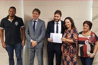 Programa de estágio do TRT-MG recebe homenagem de formandos do Cefet/MG
