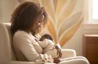 Agosto Dourado: Justiça do Trabalho anula justa causa de mãe que não conseguiu conciliar trabalho e amamentação