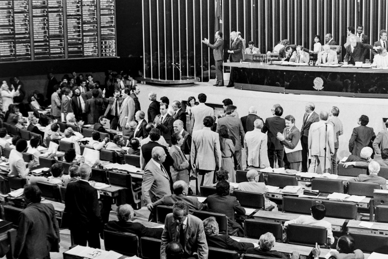 Assembleia Nacional Constituinte - Sessões Plenárias - Foto cedida pelo Centro de Memória do TRT-MG.