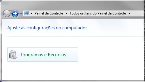 Clicar no ícone Programas e Recursos.