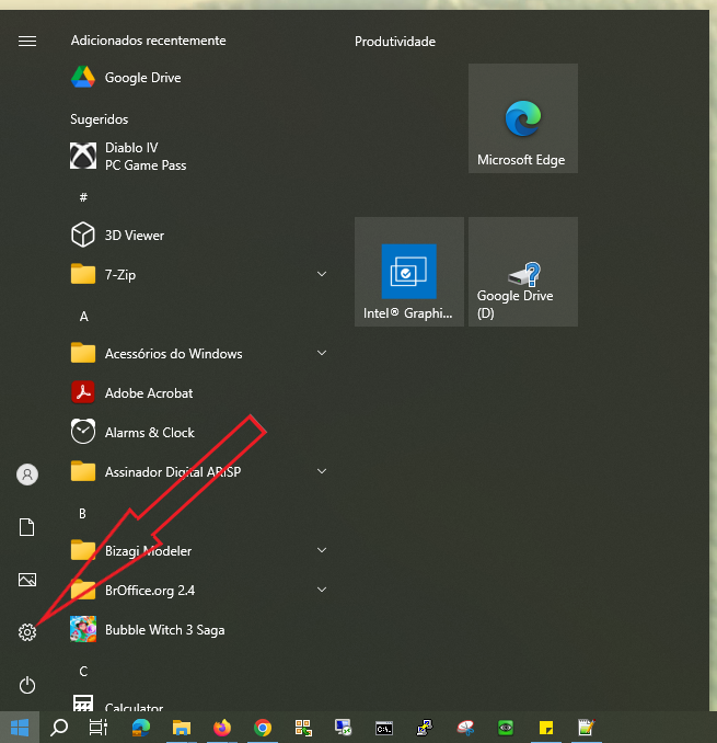 Menu Iniciar do Windows aberto com seta vermelha indicando clique no ícone de Configurações